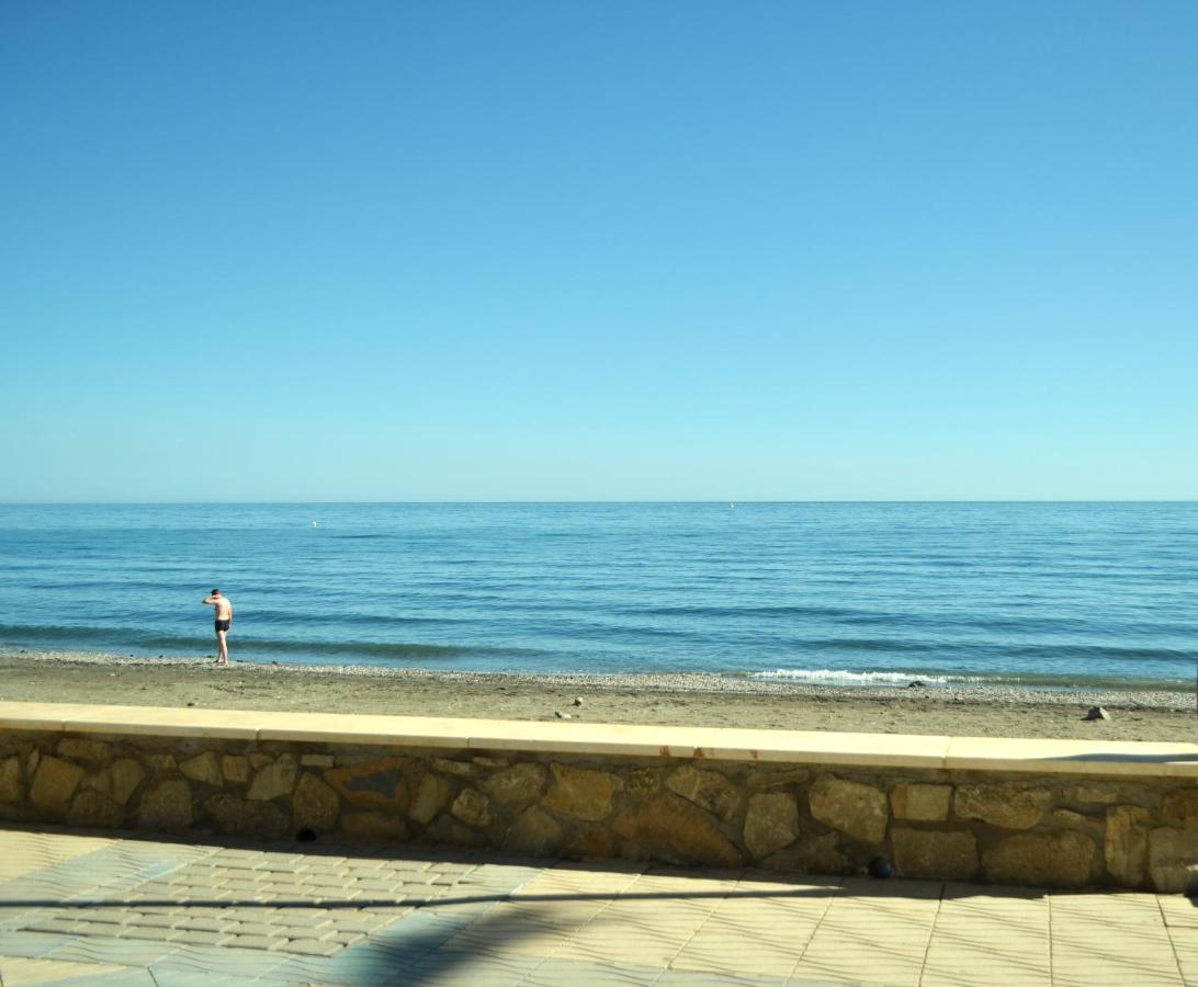 Maravilloso Estudio En Urbanizacion Centro Internacional En Algarrobo Costa A 50 Metros De La Playa Dış mekan fotoğraf